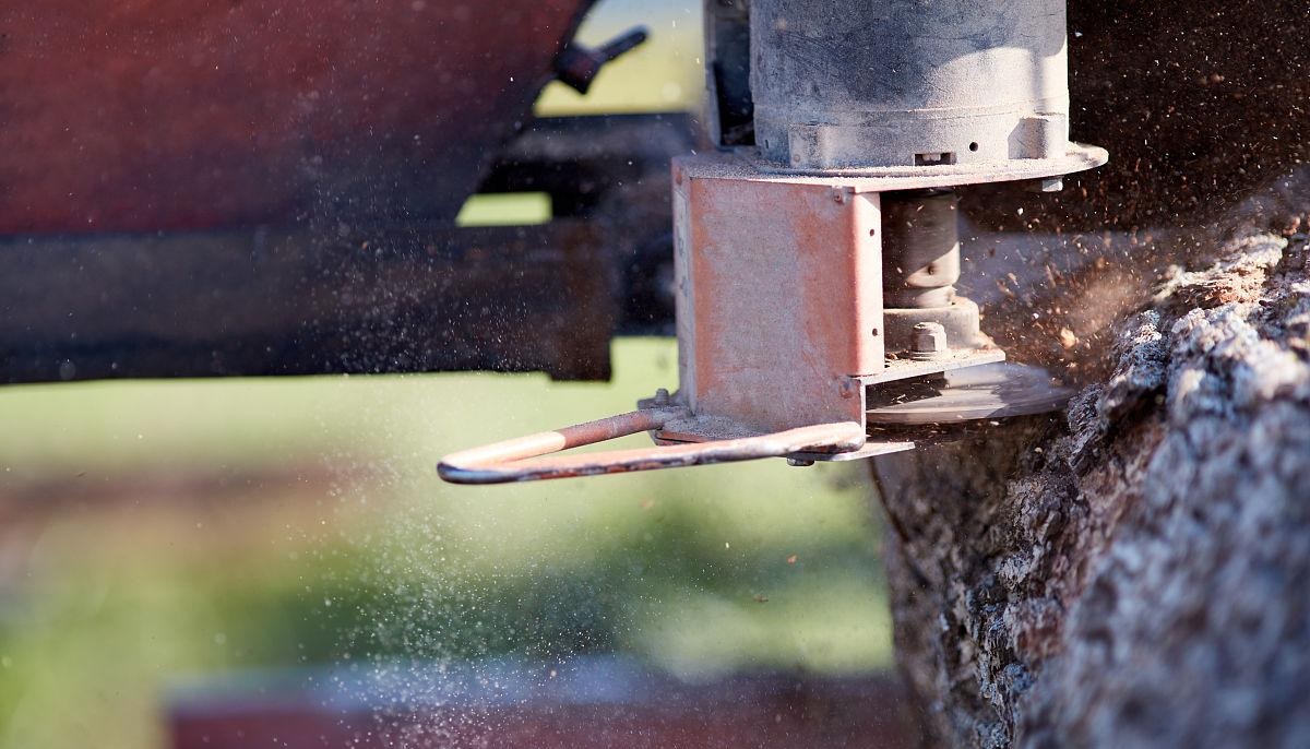 using diamond grinding wheels for wood