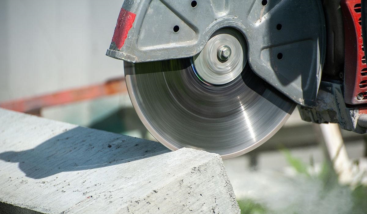 Wie man den Rückschlag bei der Verwendung von Diamantwerkzeugen verringert