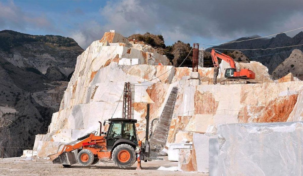 Why the Stone Industry Relies on Diamond Wire Saws